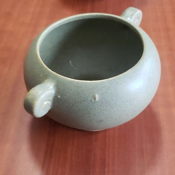 Mcoy Floraline #452 Planter - Picture 4 of 4